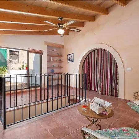 Townhouse Bregat Holiday home *