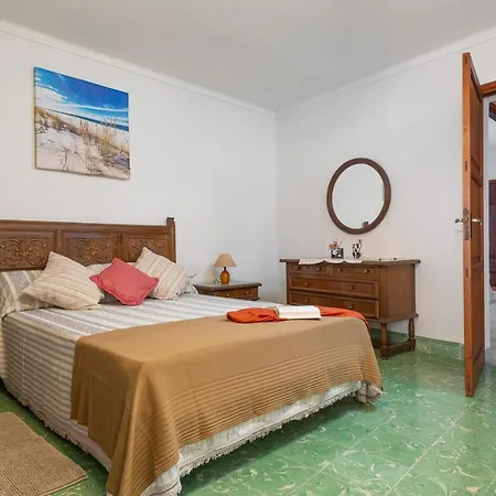 Townhouse Bregat Holiday home
